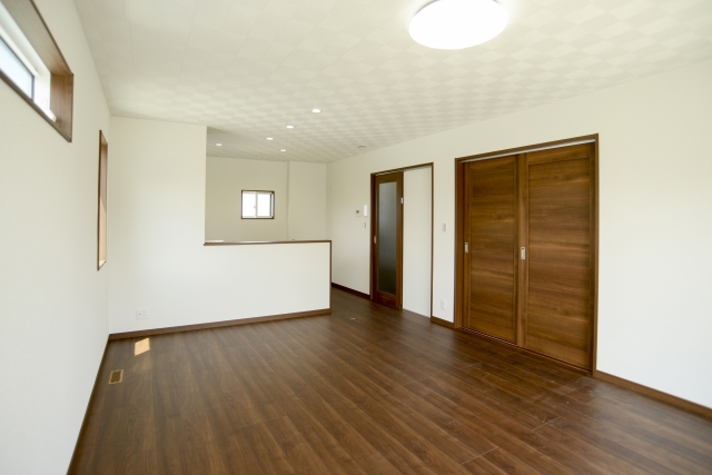 家の中の物を減らす生活のメリット8選 方法やコツもご紹介 毎日が祝日