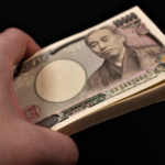 なぜ日本人は「お金の使い方」が下手なのか？富裕層に学ぶ「必ずやるべきこと」
