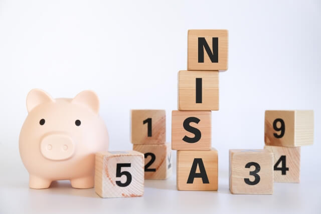 新NISA開始4ヶ月目。3月までとの落差が激しすぎる理由とは？